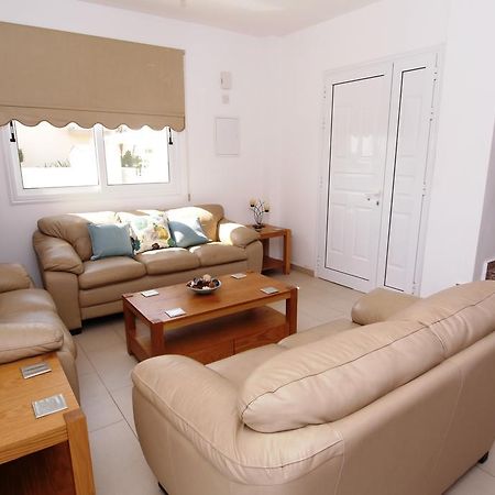 Maouris Villa Protaras Camera foto